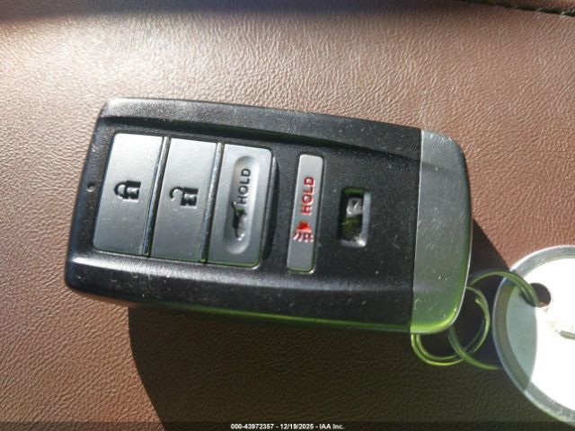 2020 ACURA RDX 5J8TC2H77LL038007 Photo 10