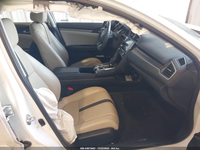 Продажа на аукционе авто 2019 Honda Civic Ex-l, vin: 2HGFC1F77KH650911, номер лота: 43972482
