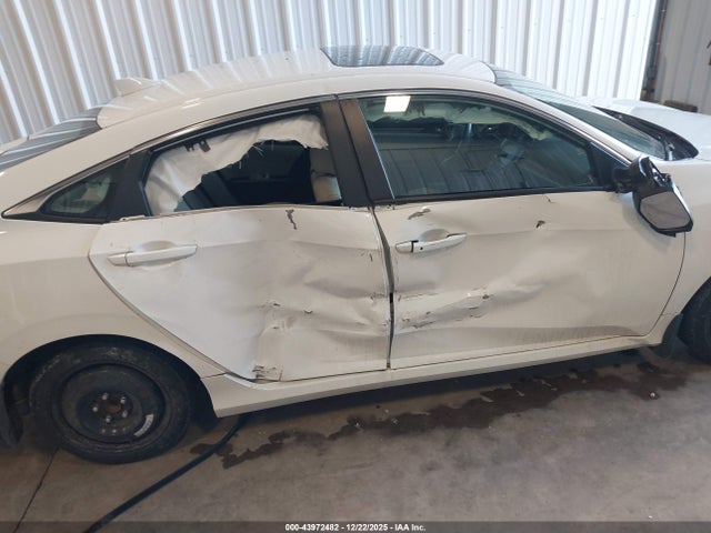 Продажа на аукционе авто 2019 Honda Civic Ex-l, vin: 2HGFC1F77KH650911, номер лота: 43972482