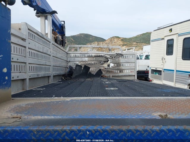 Ford F-550 Chassis Xl 2019 1FDUF5HT0KEC36967 Image 8