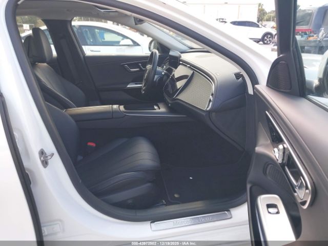 2025 MERCEDES-BENZ E 350 W1KLF4HB6SA097751 Photo 4