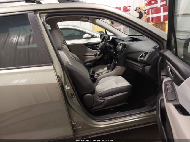 2021 SUBARU FORESTER JF2SKAJC6MH483343 Photo 4