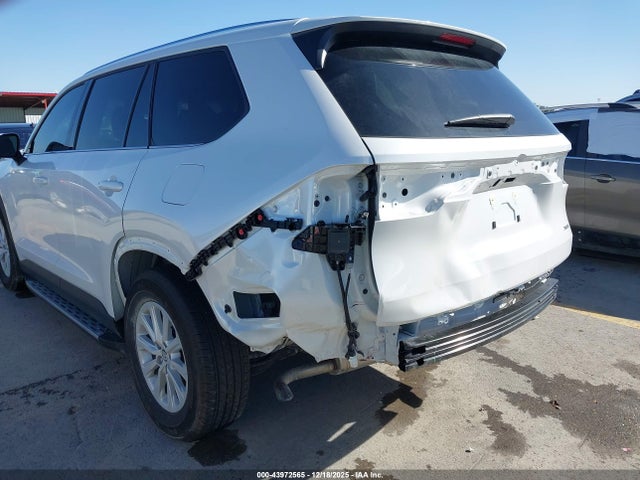 Toyota Grand Highlander Xle 2025 5TDAAAA52SS027797 Image 18