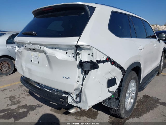 Toyota Grand Highlander Xle 2025 5TDAAAA52SS027797 Image 19