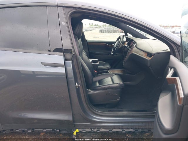 43972586 :رقم المزاد ، 5YJXCDE21LF245323 vin ، 2020 Tesla Model X Long Range Dual Motor All-wheel Drive/long Range Plus Dual Motor All-wheel Drive مزاد بيع