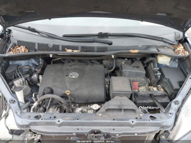 2017 TOYOTA SIENNA 5TDYZ3DC5HS793738 Photo 9