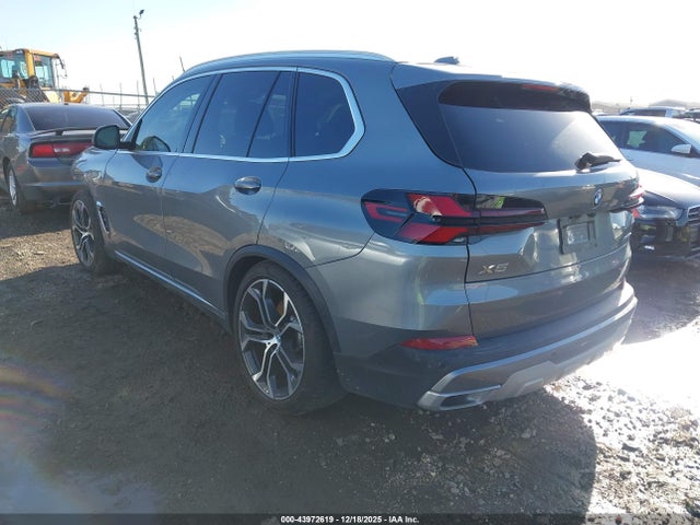 2025 BMW X5 PHEV 5UX43EU05S9Y48016 Photo 2