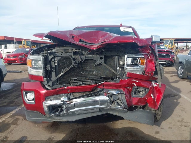 1GT42WEY7KF200127 GMC Sierra 3500hd Denali