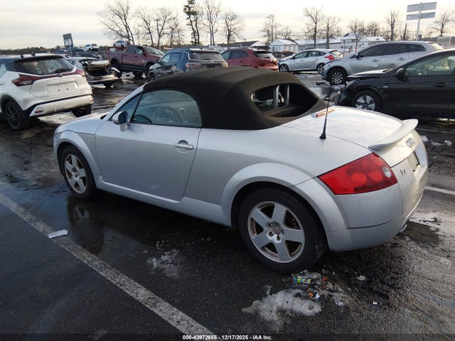 2001 AUDI TT TRUTX28N211039257 Photo 2