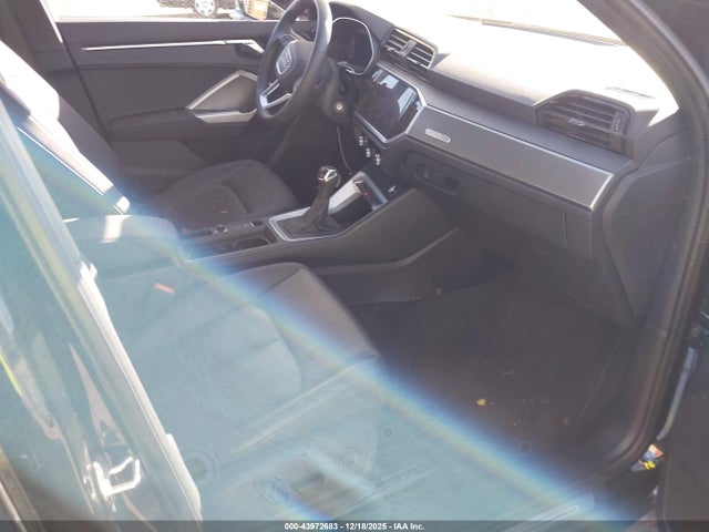 2025 AUDI Q3 WA1DECF36S1013963 Photo 4