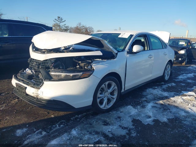 43972686 :رقم المزاد ، 1HGCY1F24RA073160 vin ، 2024 Honda Accord Lx مزاد بيع
