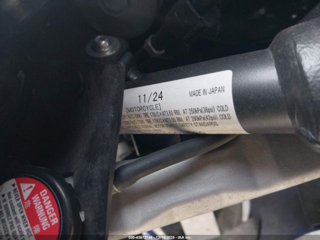 2025 YAMAHA YZFR7 JYARM38Y2SA003529 Photo 9