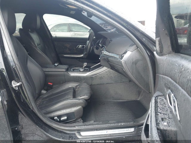 2022 BMW 3 SERIES 3MW5U9J01N8C42030 Photo 4