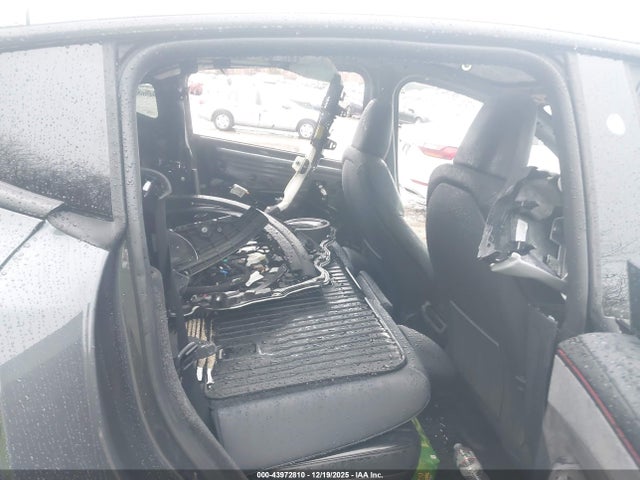 2026 TESLA MODEL Y 7SAYGDEE8TA459793 Photo 7