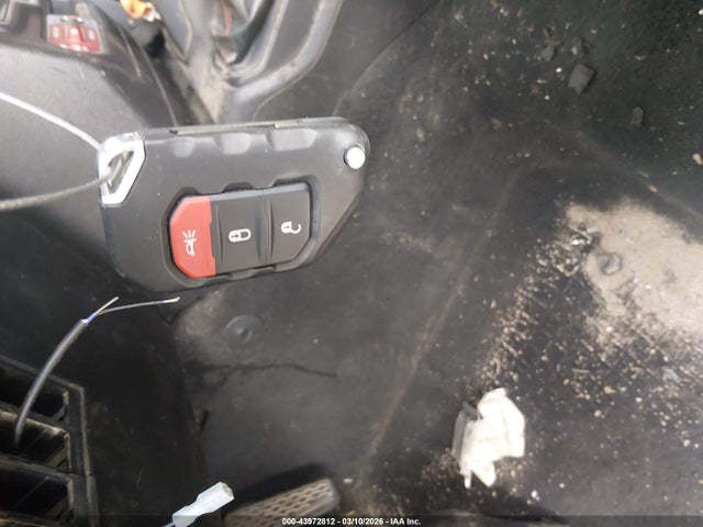 1C4HJXFG7JW269396 Jeep Wrangler Unlimited Rubicon