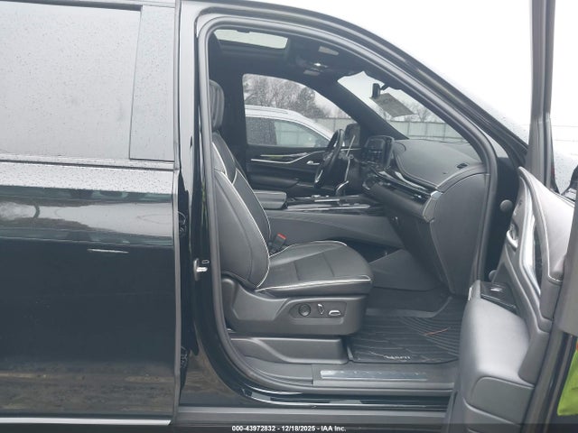 2023 CADILLAC ESCALADE ESV 1GYS4NKLXPR335395 Photo 4