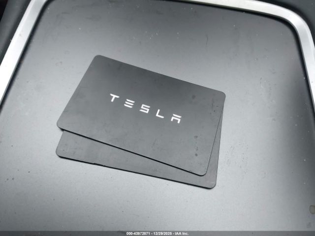 2023 TESLA MODEL Y 7SAYGDEEXPA100046 Photo 10
