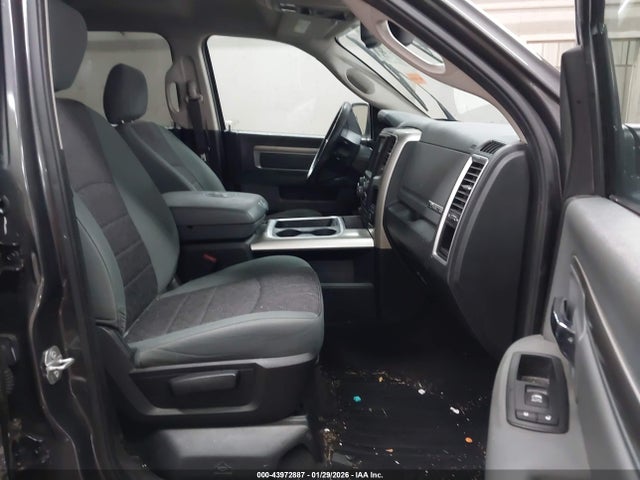 43972887 :رقم المزاد ، 1C6RR7LTXGS172070 vin ، 2016 Ram 1500 Big Horn مزاد بيع