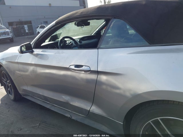 Ford Mustang Ecoboost Premium 2022 1FATP8UH0N5103717 Image 14