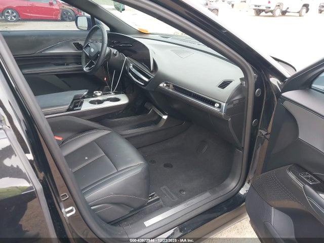 2024 CADILLAC LYRIQ 1GYKPMRK0RZ100022 Photo 4