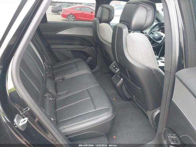 2024 CADILLAC LYRIQ 1GYKPMRK0RZ100022 Photo 7