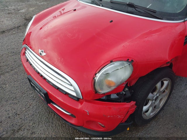 2012 MINI COOPER CLUBMAN WMWZF3C5XCT189786 Photo 9