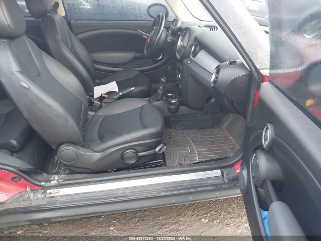 2012 MINI COOPER CLUBMAN WMWZF3C5XCT189786 Photo 4