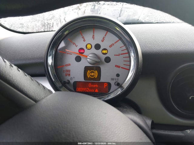 2012 MINI COOPER CLUBMAN WMWZF3C5XCT189786 Photo 6