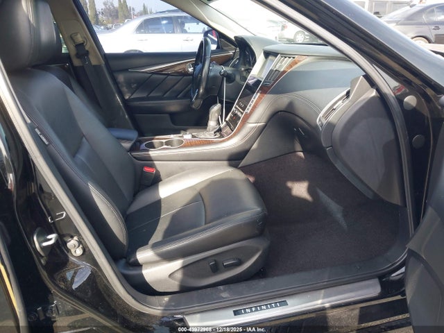 JN1EV7AR8KM552583 Infiniti Q50 3.0t Luxe