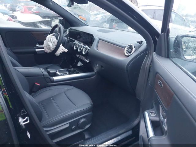 2022 MERCEDES-BENZ GLA 250 W1N4N4HB1NJ390200 Photo 4