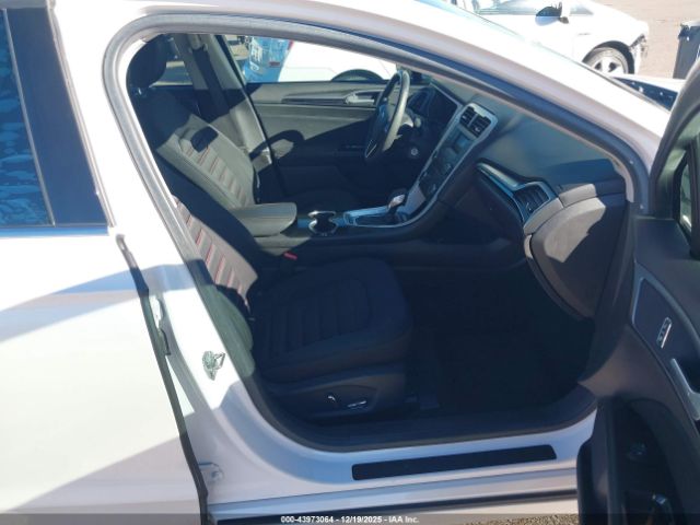 2016 FORD FUSION 3FA6P0H73GR106465 Photo 4