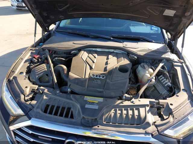 2019 AUDI A8 L WAU8DAF83KN005173 Photo 9