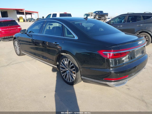2019 AUDI A8 L WAU8DAF83KN005173 Photo 2