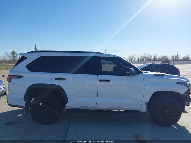 Toyota Sequoia Trd Pro 2024 7SVAAABA6RX048089 Image 13