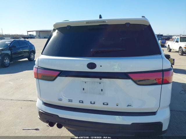 Toyota Sequoia Trd Pro 2024 7SVAAABA6RX048089 Image 16