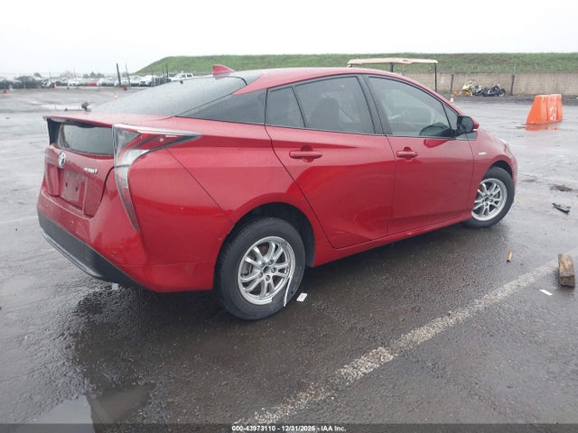 Toyota Prius Two 2018 JTDKBRFUXJ3060224 Image 4