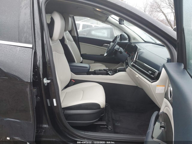 2023 KIA SPORTAGE HYBRID KNDPVCAG1P7066748 Photo 4