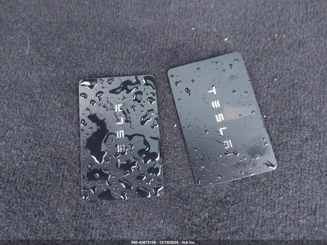 2026 TESLA MODEL Y 7SAYGDEE3TA588119 Photo 10