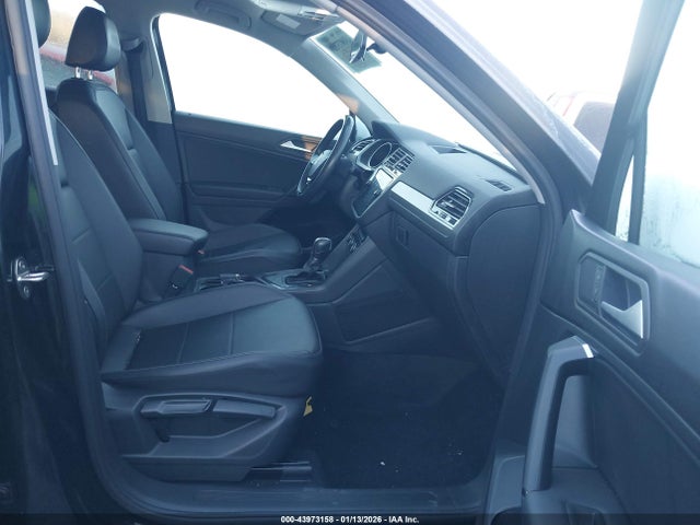43973158 :رقم المزاد ، 3VV3B7AX1KM072693 vin ، 2019 Volkswagen Tiguan 2.0t Se/2.0t Sel/2.0t Sel R-line/2.0t Sel R-line Black مزاد بيع