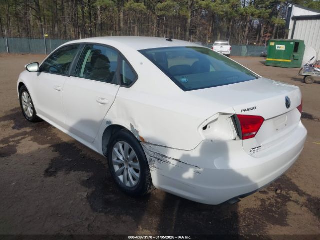 2012 VOLKSWAGEN PASSAT 1VWAH7A3XCC016088 Photo 2