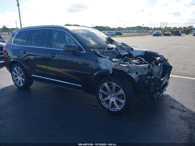 2018 VOLVO XC90 YV4A22PL1J1320298