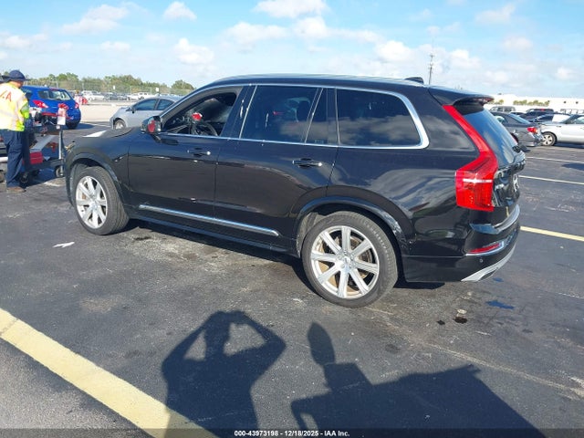 2018 VOLVO XC90 YV4A22PL1J1320298 Photo 2