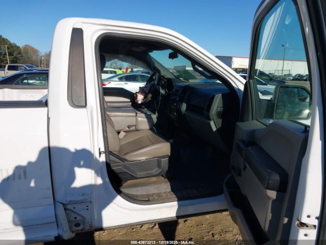 2017 FORD F-150 1FTMF1CF5HKD66011 Photo 4