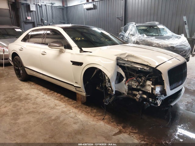 2022 BENTLEY FLYING SPUR SCBBG6ZG6NC091386 Photo 0