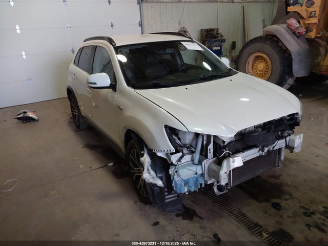 2017 MITSUBISHI OUTLANDER SPORT JA4AR4AW0HZ049446 Photo 0