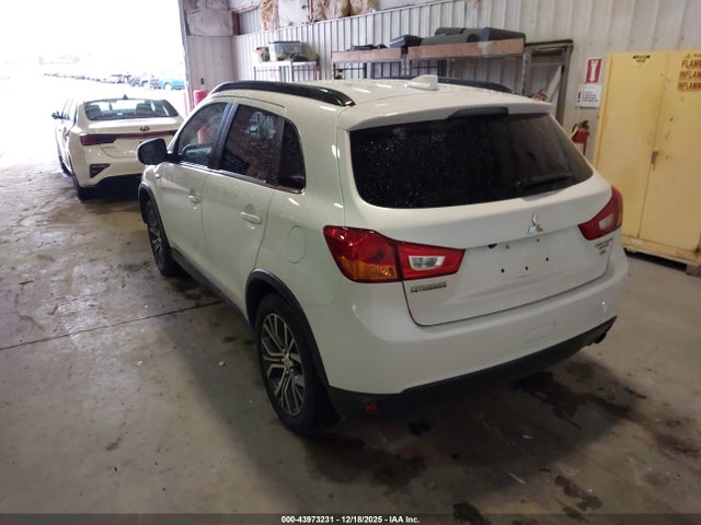 2017 MITSUBISHI OUTLANDER SPORT JA4AR4AW0HZ049446 Photo 2