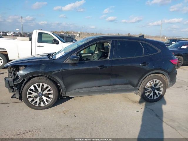 1FMCU0BZ6LUB65881 Ford Escape Se Sport Hybrid