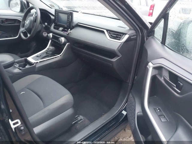 Продаж на аукціоні авто 2021 Toyota Rav4 Hybrid Le, vin: 4T3LWRFV6MU031936, номер лоту: 43973332