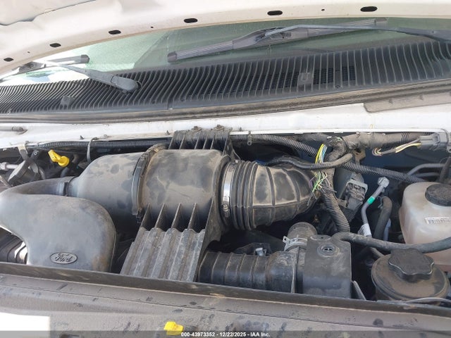 Ford E-450 Cutaway 2020 1FDXE4FSXKDC29180 Image 9