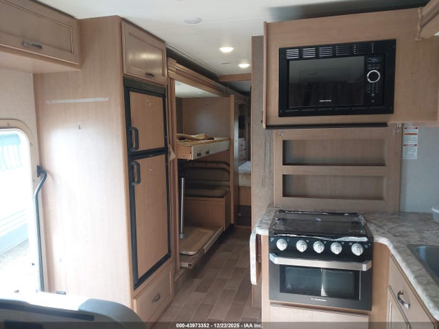 Ford E-450 Cutaway 2020 1FDXE4FSXKDC29180 Image 22
